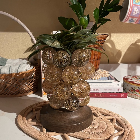 Mid Century Modern Lucite Pineapple Lamp- missing cord 🍍🍍